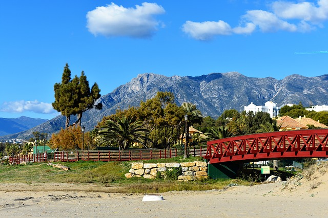 marbella-3027979_640